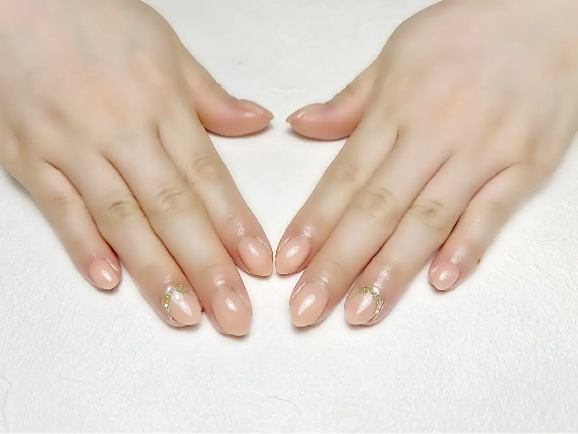 ネイル アートネイル オフィスネイル ワンカラーネイル ストーンネイル rouse nail RISATOのネイルデザイン