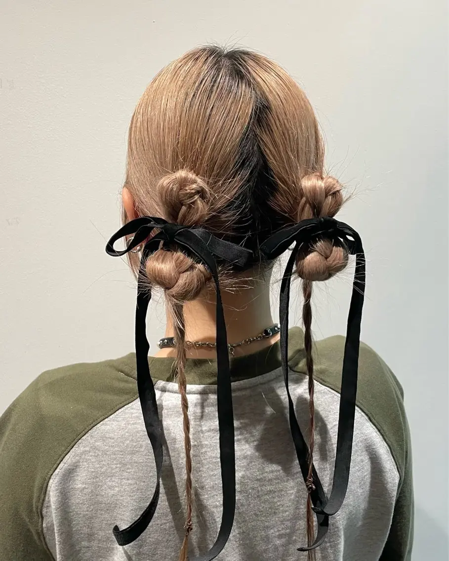 セミロング ヘアアレンジ ヘアセット 透明感カラー×ヘア アレンジ🪽しおりのヘアスタイル