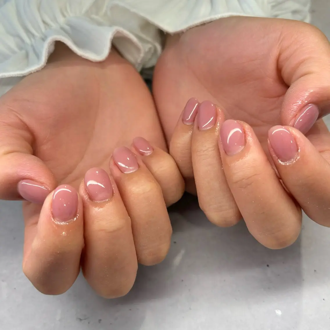ネイル ワンカラーネイル ピンク ハンドネイル 荒巻 めいのネイルデザイン