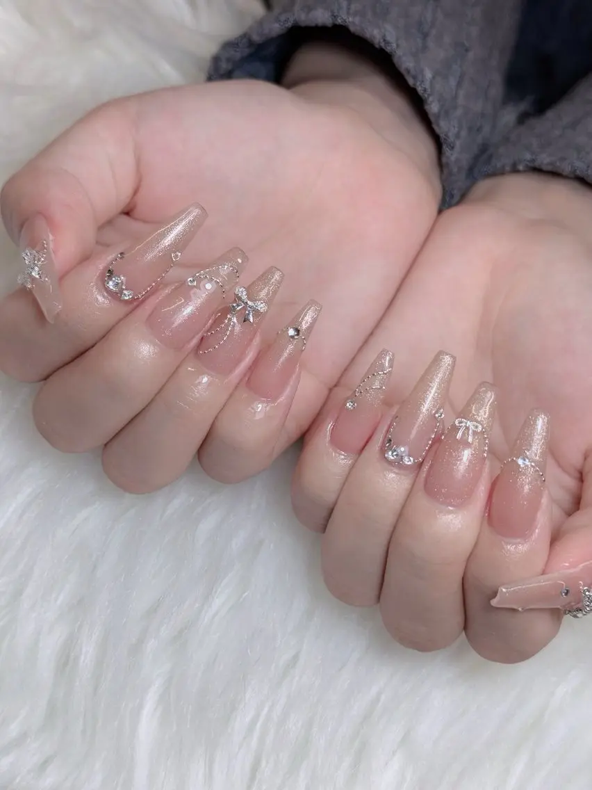 ネイル Lumi Shinokuboのネイルデザイン