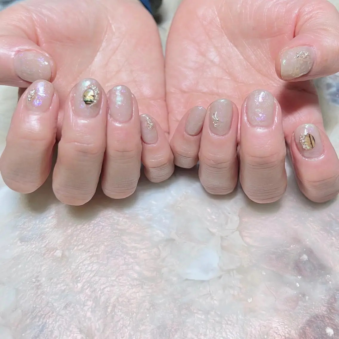 ネイル マグネットネイル ニュアンスネイル ショートネイル gemickle nailのネイルデザイン