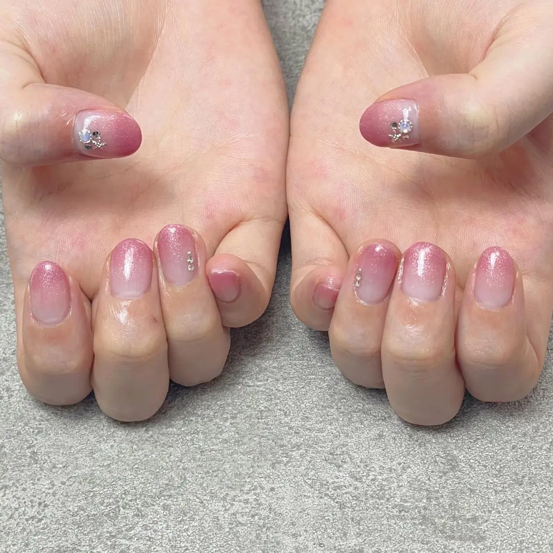 ネイル ハンドネイル nailroom DIASOMNIAのネイルデザイン