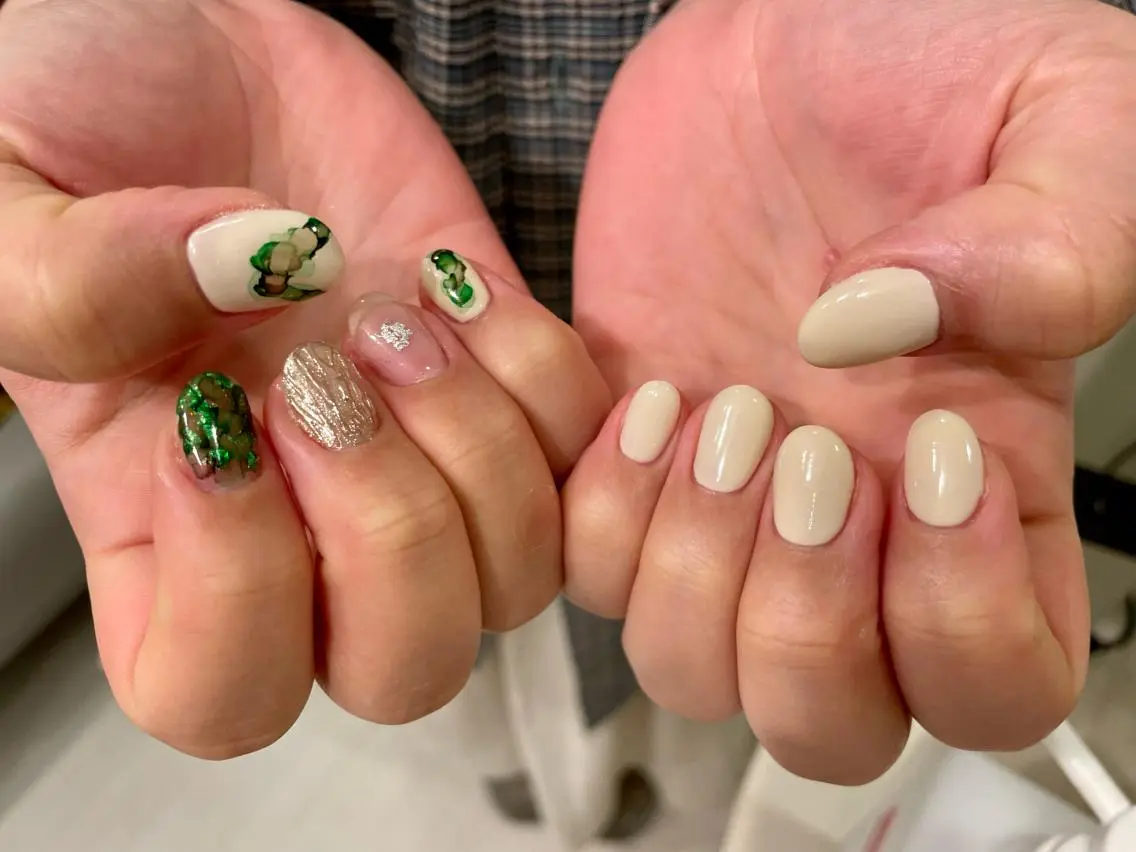 ネイル ニュアンスネイル haruka. nailsTOKYOのネイルデザイン