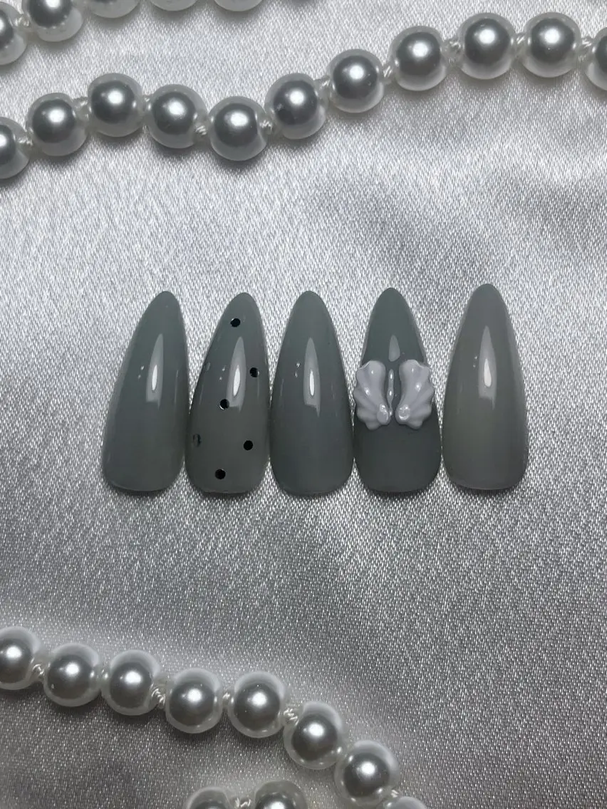 ネイル ガーリー シンプルネイル ワンホンネイル ハンドネイル Swan Nailのネイルデザイン