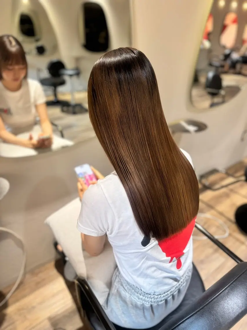 セミロング 縮毛矯正 【天満1艶髪】潤艶/ 髪質改善🌹釣本竜哉のヘアスタイル