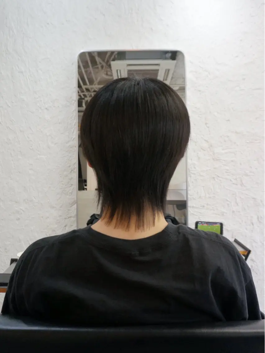 ショート パーマ メンズ メンズブリーチ フェザーパーマ メンズハイライト メンズハイトーン メンズパーマ カット パーマ 縮毛矯正 メンズハイトーン/ ブリーチ💫荒木海星のヘアスタイル