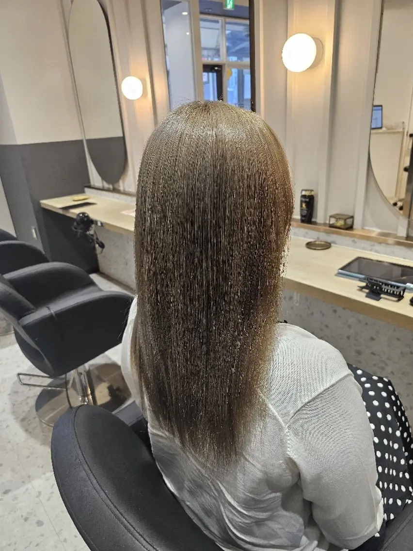 ロング カラー グレージュ ミルクティーグレージュ ヘアカラー 🍀☘️阿部 誉叶☘️🍀のヘアスタイル