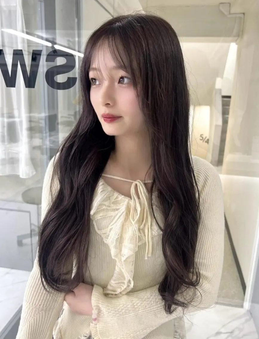 ロング ヘアカラー ヘアセット sweep˖ ࣪⊹ ルカ┊ケアブリーチのヘアスタイル
