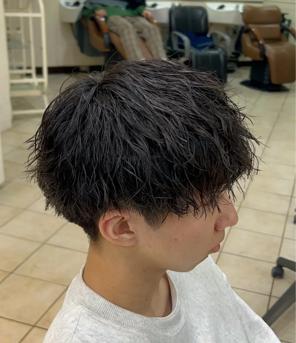 ミディアム カット パーマ 曲がる縮毛矯正大宮 No.1工藤竜雅のヘアスタイル