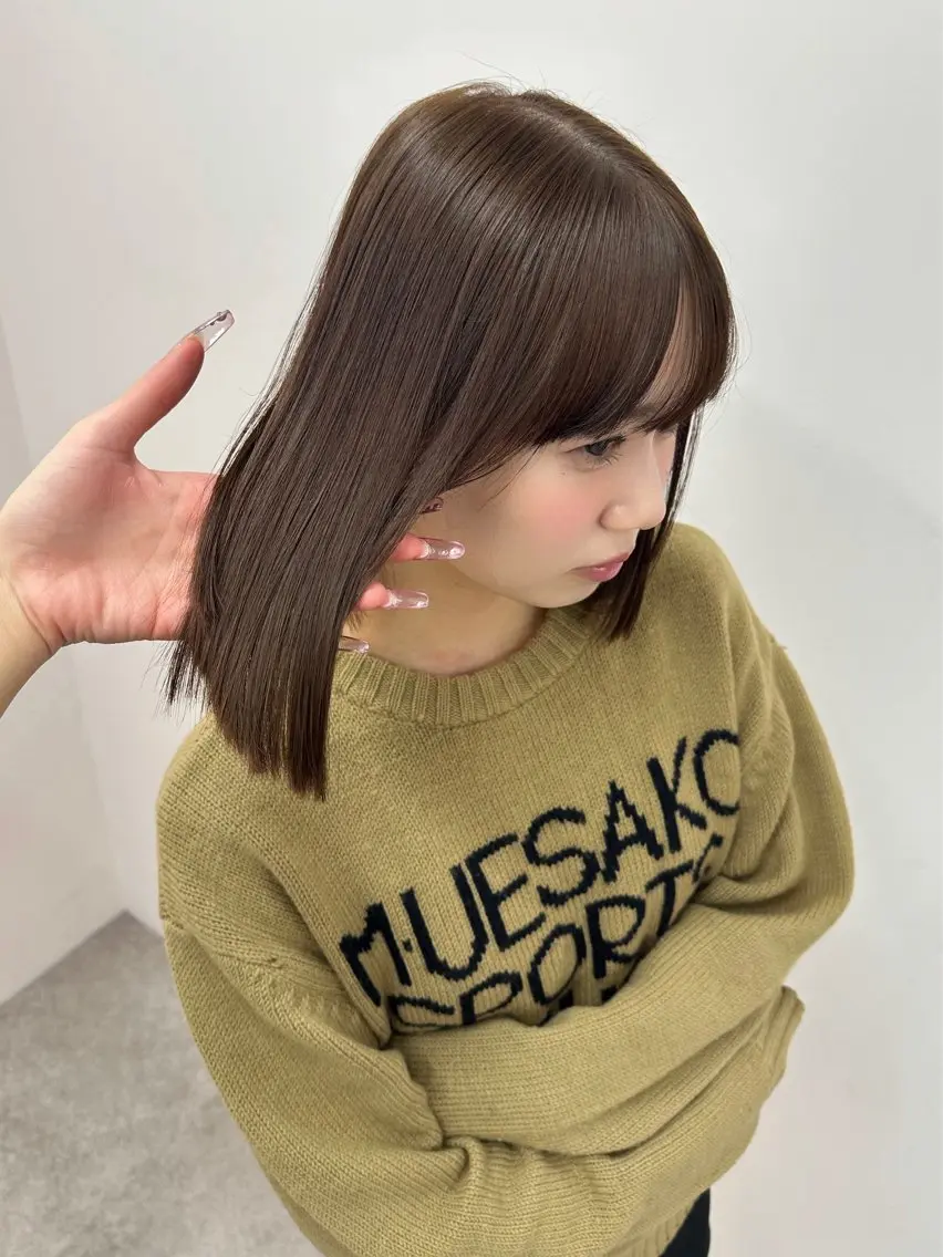 ショート カラー ブリーチ ダブルカラー グレージュ ブリーチなしカラー オリーブグレージュ ヘアカラー トリートメント レイヤーカット カラー/MAHIROのヘアスタイル