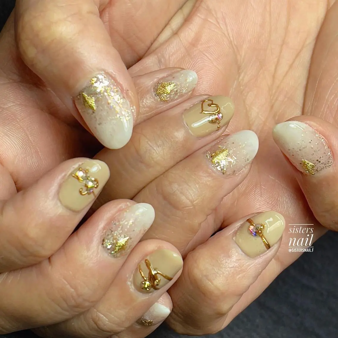 ネイル アートネイル ジェルネイル キラキラネイル 韓国ネイル ラメ(グリッター) sisters nail.fのネイルデザイン