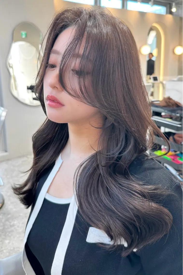 セミロング カラー カット ヘアカラー トリートメント ヘッドスパ ヘアセット 新宿/韓国レイヤー 髪質改善カラー/角所のヘアスタイル