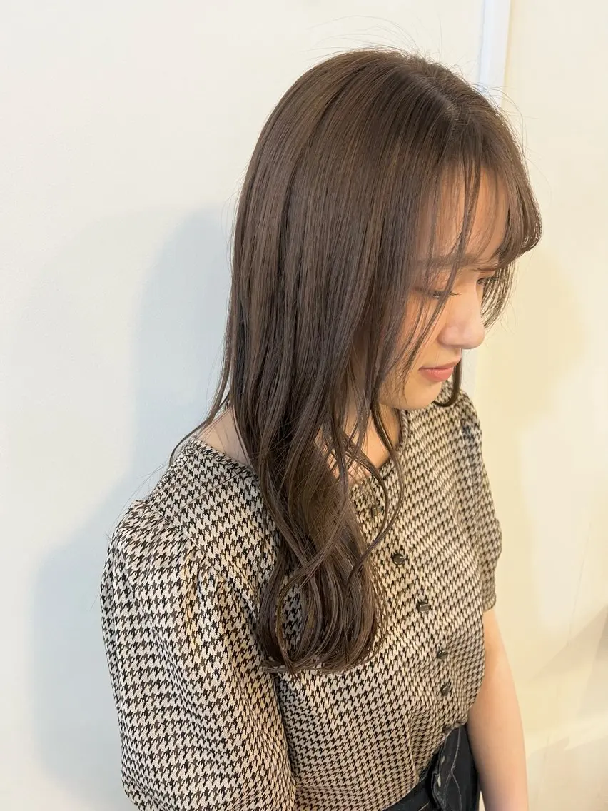 セミロング カラー グレージュ カット ヘアカラー トリートメント Sherry/R 三川町 ayakaのヘアスタイル