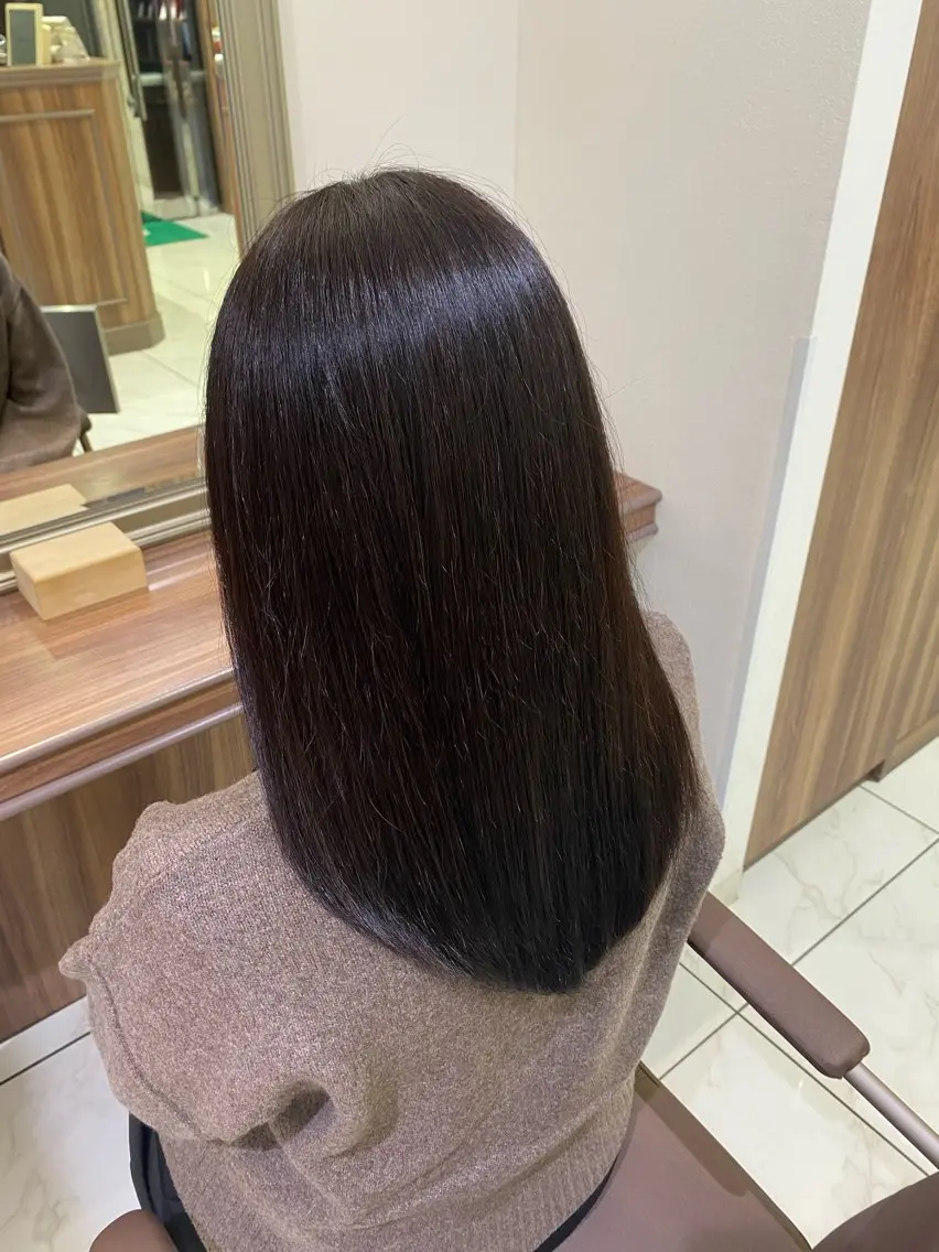 セミロング ヘアカラー Ash桜新町 きあらのヘアスタイル