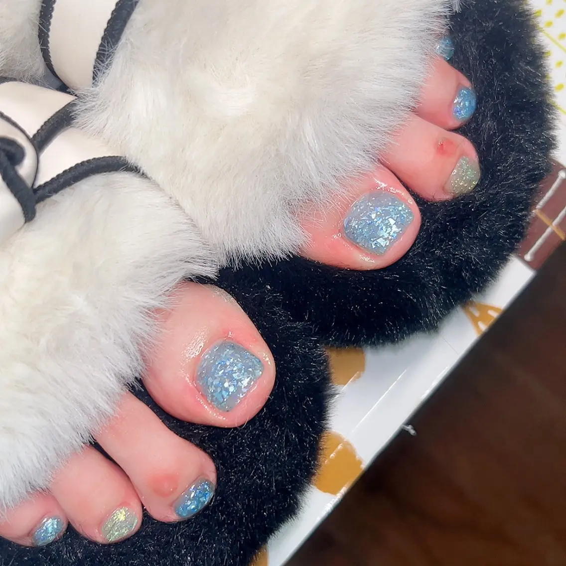 ネイル ボーダー ジェルネイル キラキラネイル マグネットネイル フットネイル Cute Tips nailのネイルデザイン