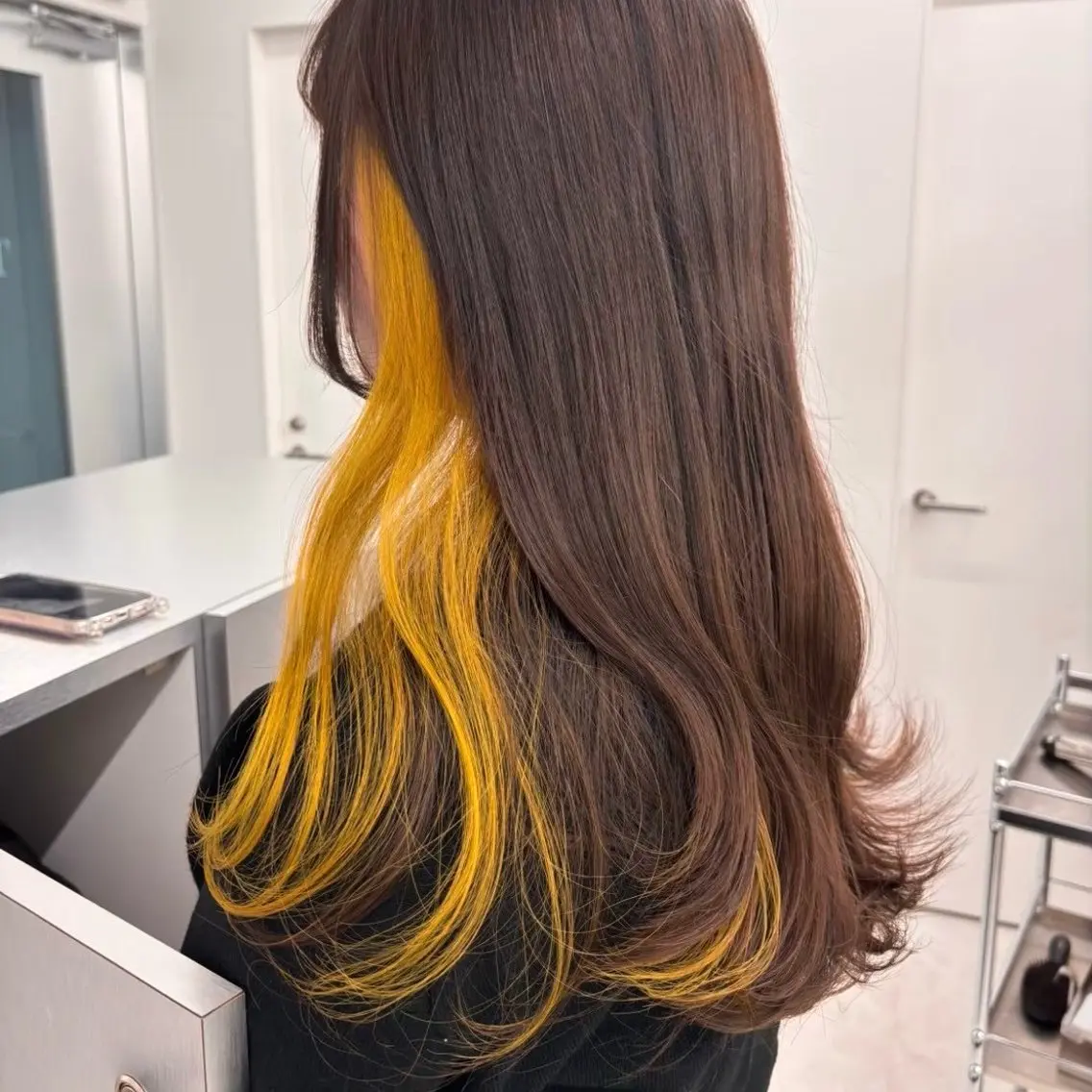ロング カラー イヤリングカラー ヘアカラー TACE新宿 みすずのヘアスタイル