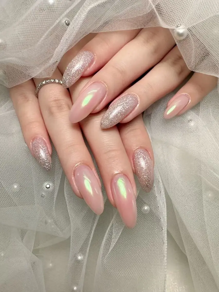ネイル ENsalon AKIRAのネイルデザイン