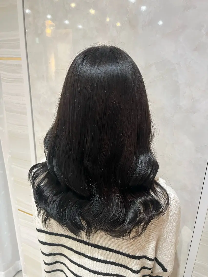 ロング カラー ヘアアレンジ 遠山 陽愛のヘアスタイル