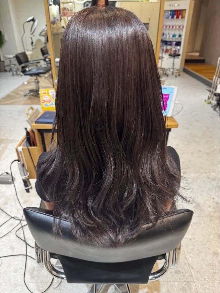 ロング ヘアカラー 鈴木 心花のヘアスタイル
