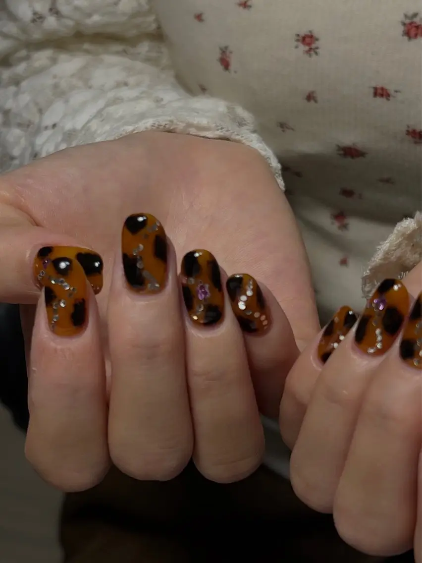 ネイル ハンドネイル Hues  Nail Sasaraのネイルデザイン