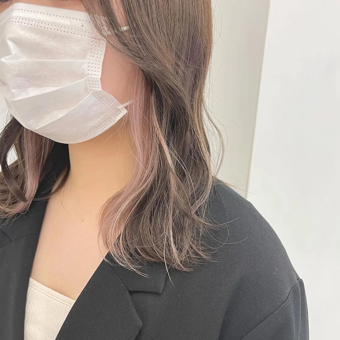 セミロング カラー ヘアアレンジ 🤍💕ブリーチカラ ーAyaka💕🤍のヘアスタイル
