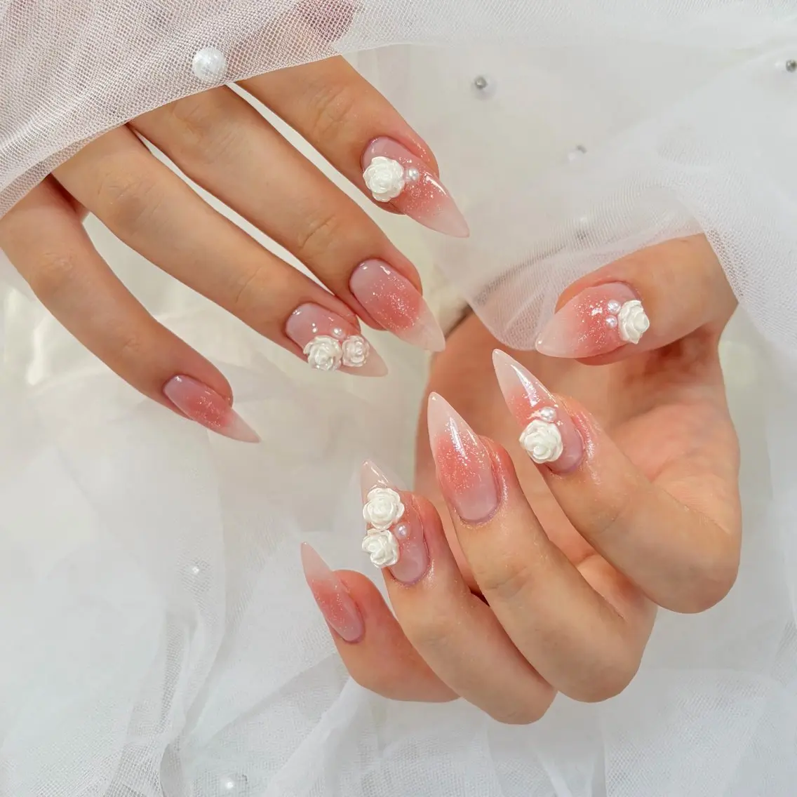 ネイル 持ち込み ハンドネイル hitomi 🎀所沢ネイルサロンのネイルデザイン
