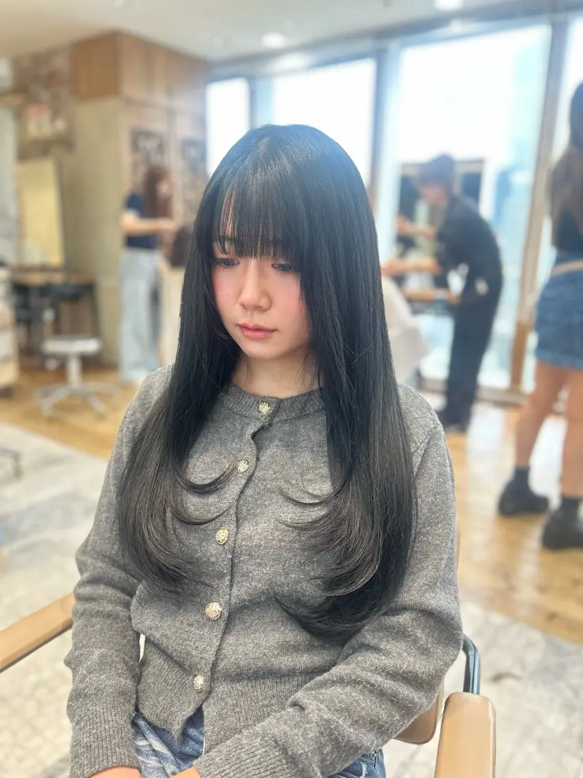 ロング カラー レイヤーカット カット ヘアカラー 新宿/レイヤーカット /🫧祝迫愛艶のヘアスタイル