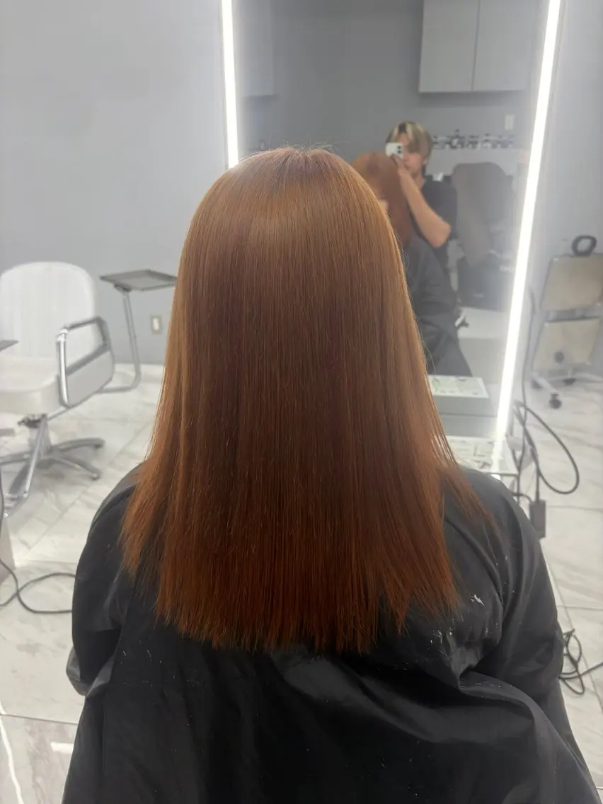 ロング ヘアカラー ハイトーン✖️ 縮毛矯正シュンペイのヘアスタイル