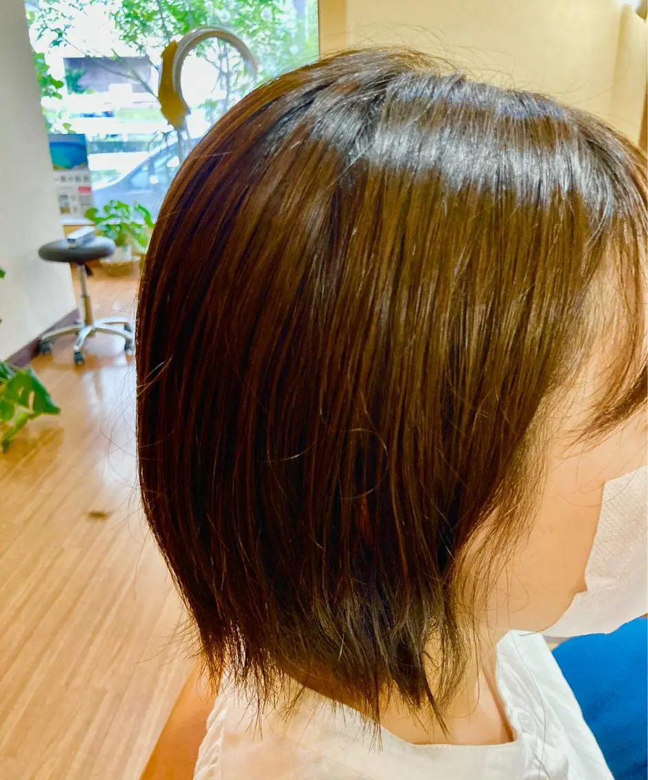 カット+リタッチカラー(根本2㎝以内)の写真