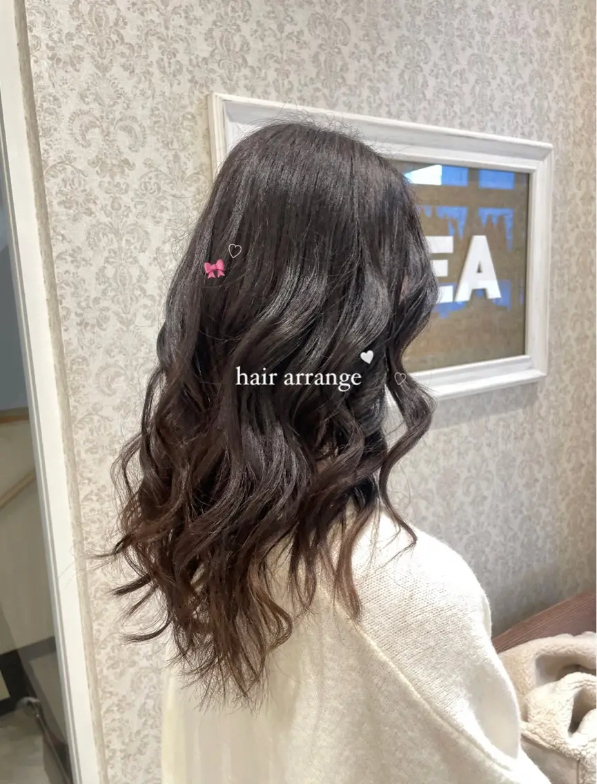 セミロング ヘアアレンジ ヘアセット ブリーチなしカラー/ 暖色カラー/艶カラーのヘアスタイル