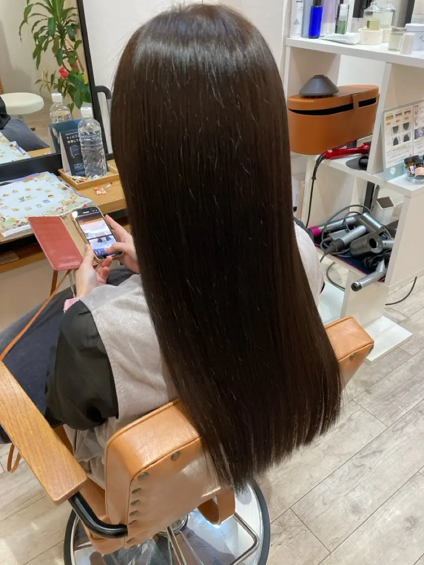 ロング カット 縮毛矯正 伊藤 裕太郎のヘアスタイル