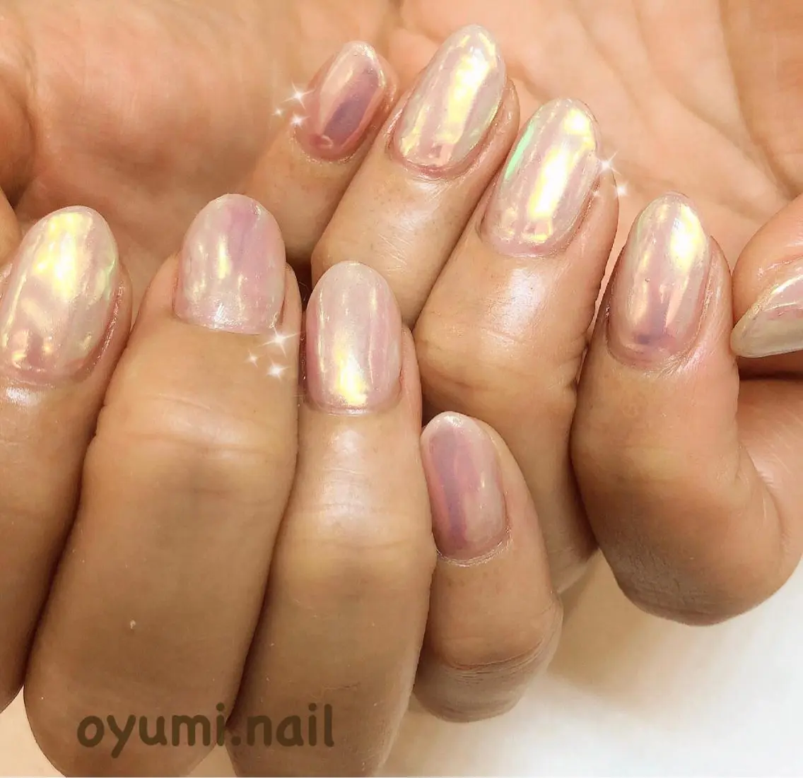 ネイル オーロラネイル ジェルネイル グラデーション 氷ネイル・うるうるネイル パラジェル ハンドネイル takanashi yumiのネイルデザイン