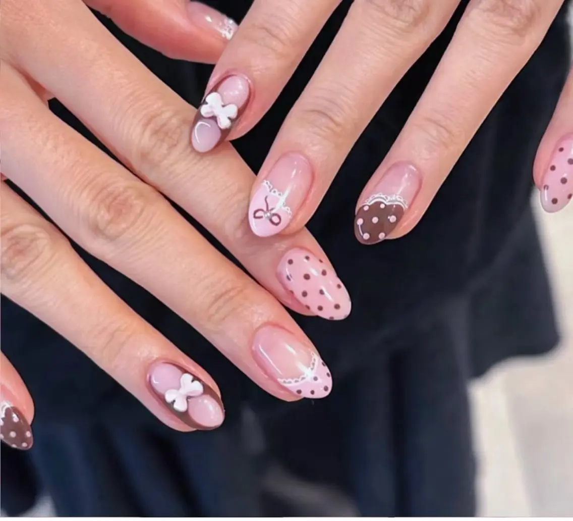 ネイル アートネイル フットネイル ジェルネイル ニュアンスネイル パラジェル ハンドネイル 🎀🎀YooLi Nail Salonのネイルデザイン