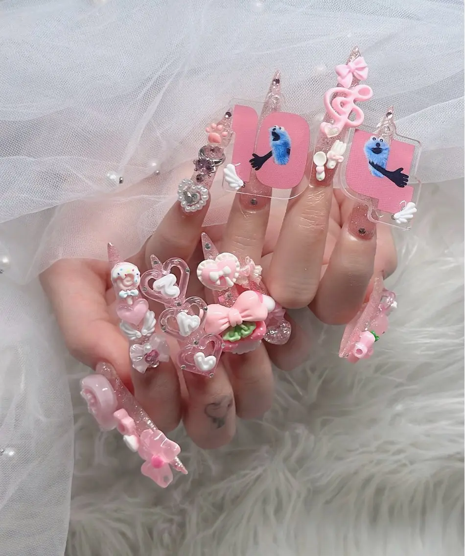 ネイル ハート キラキラネイル リボン ハンドネイル キノコ H.babynailのネイルデザイン