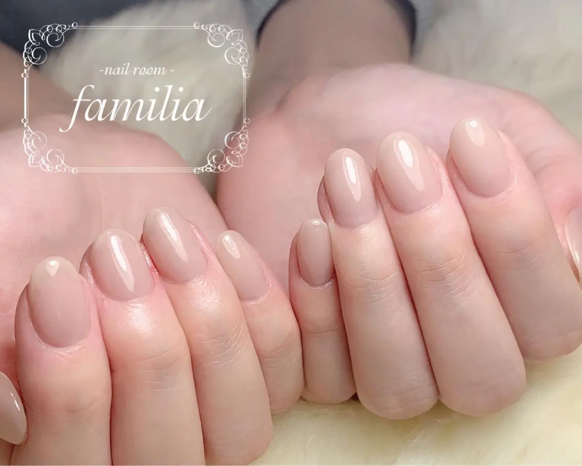 ネイル ハンドネイル -nailroom- familiaのネイルデザイン