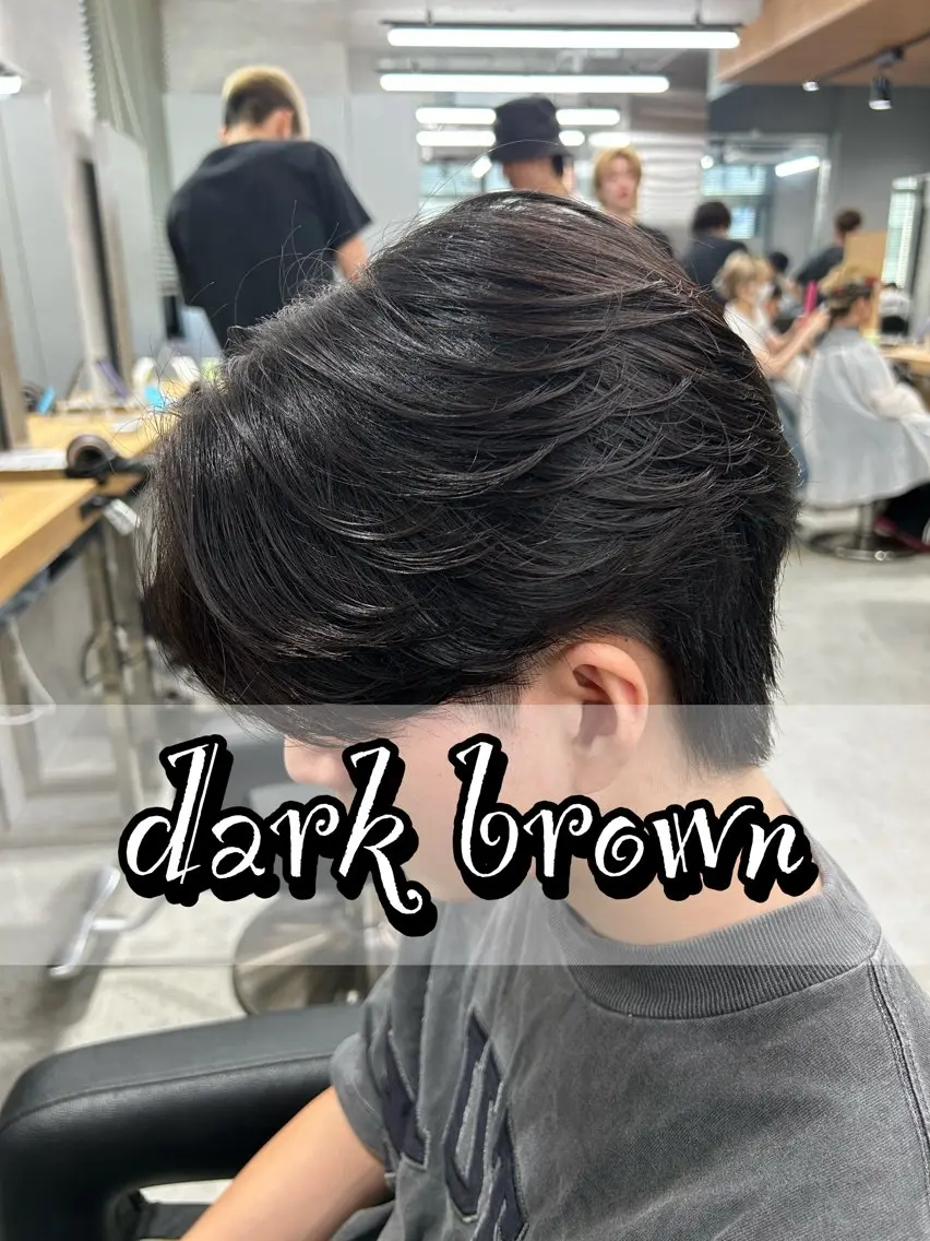 ショート カラー メンズ ブラウンカラー 透明感カラー ヘアカラー トリートメント メンズ特化🥀 ハイトーン🥀韓国系のヘアスタイル