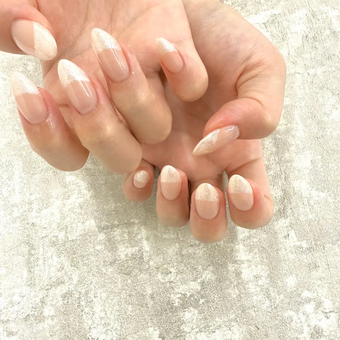 ロング ハンドネイル _white 上本町店のネイルデザイン