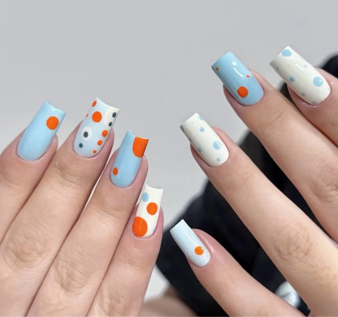 ネイル Genie Mika Nailsのネイルデザイン