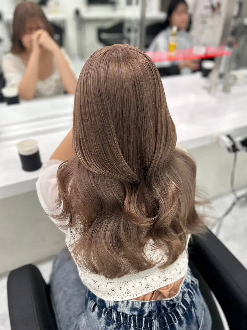 ロング カラー ヘアカラー トリートメント ヘアセット Kawahara WATARUのヘアスタイル