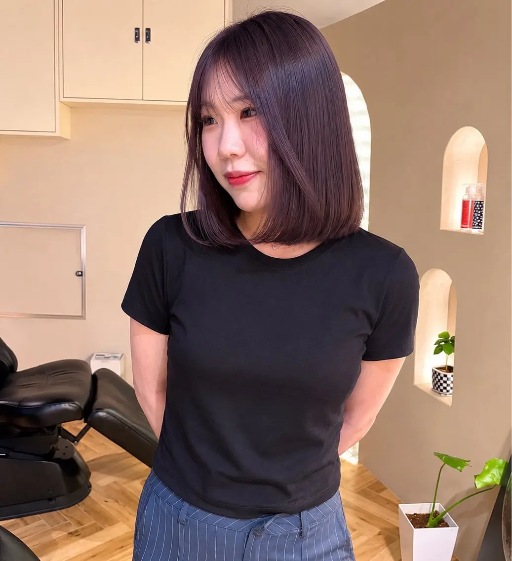 セミロング カラー 山本 沙来のヘアスタイル