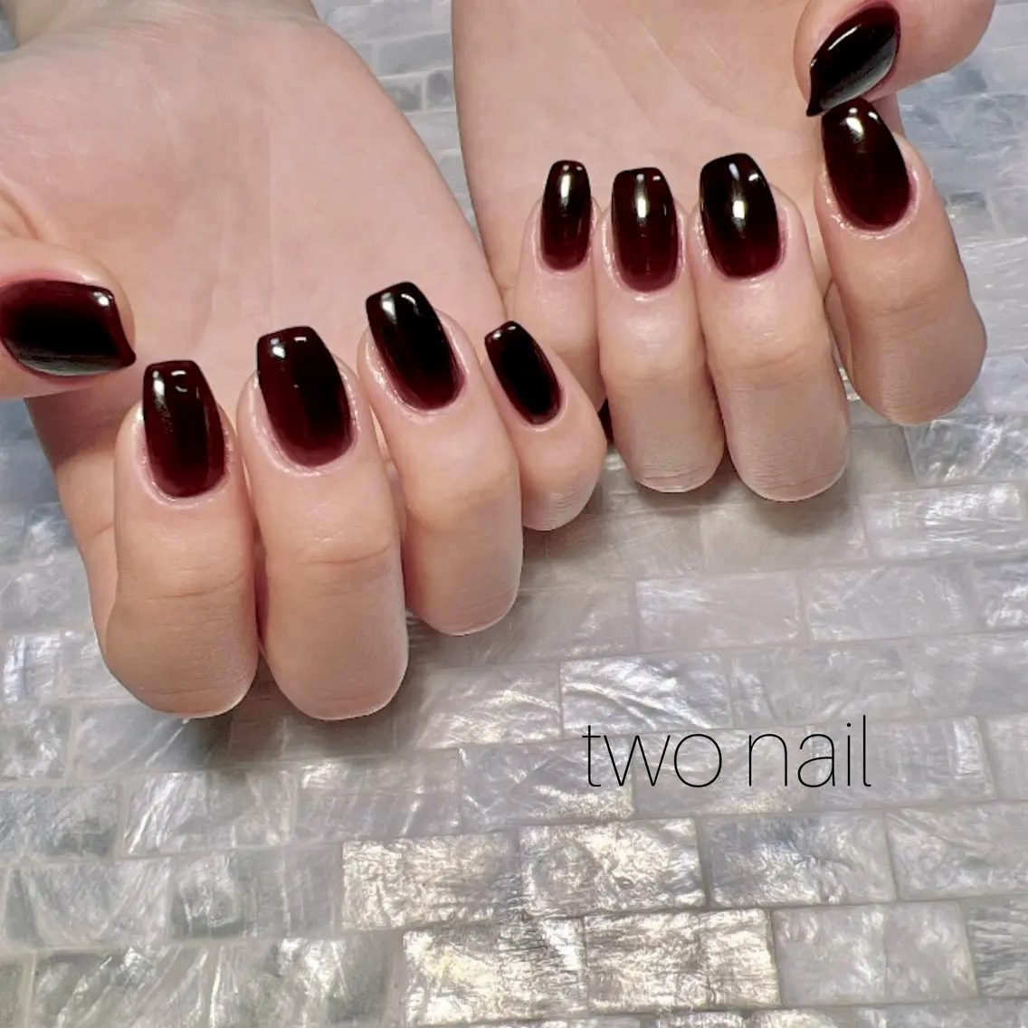 ネイル ネイルチップ ホワイト ハンドネイル two nailのネイルデザイン
