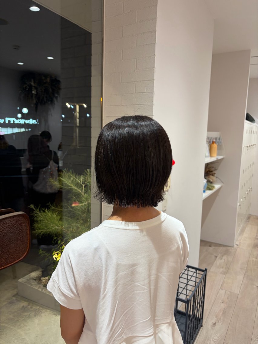 ミディアム RosierBleu 中山のヘアスタイル