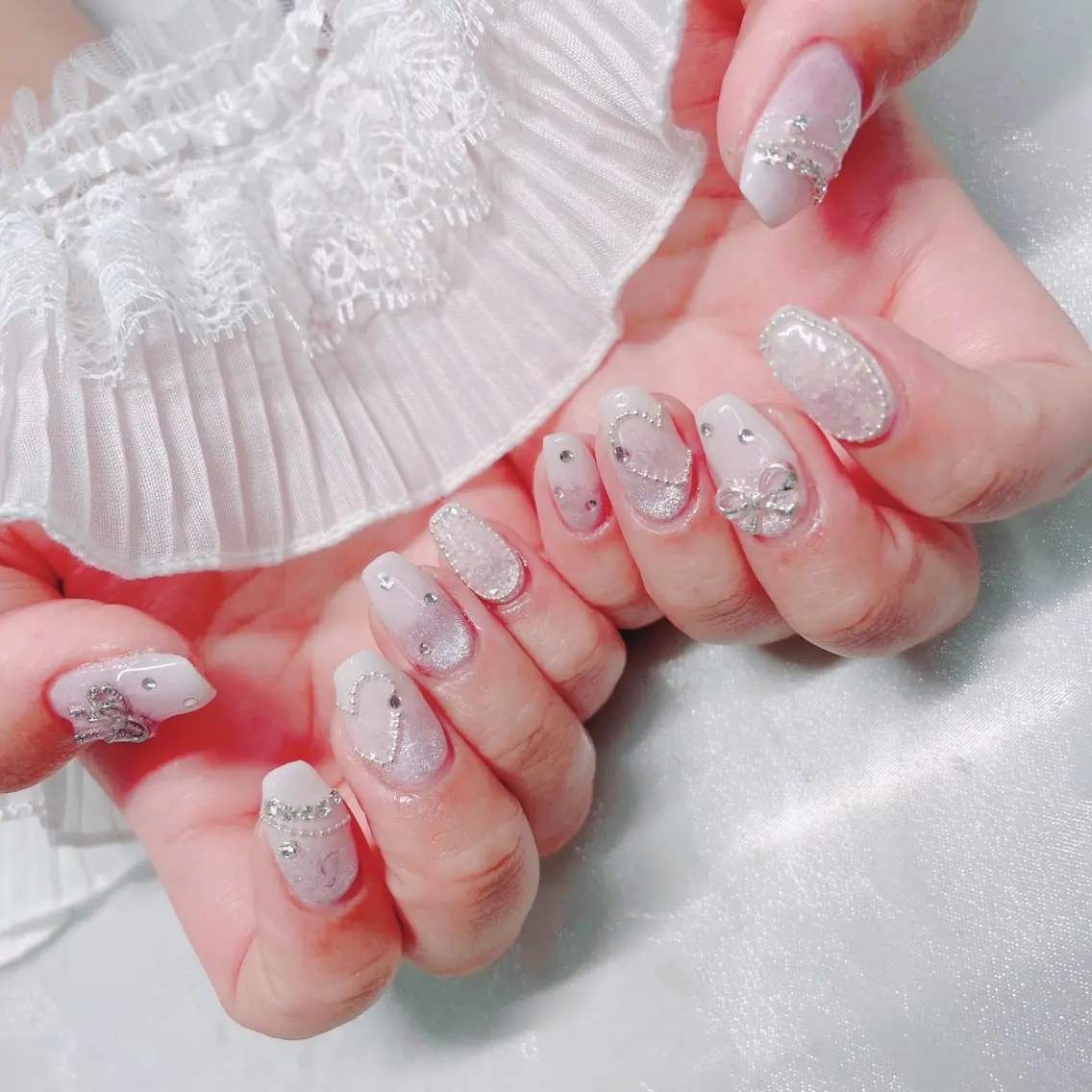ネイル アートネイル ハンドネイル piyo 🌼*・のネイルデザイン