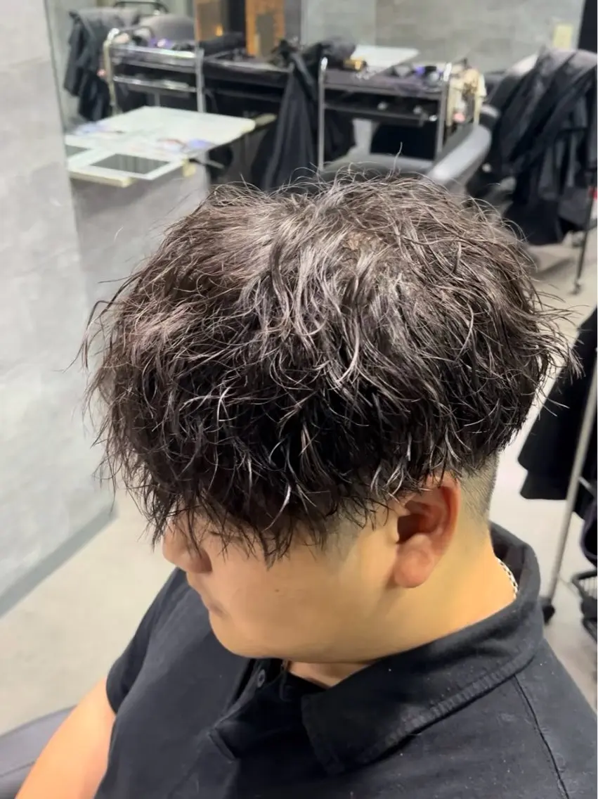 ショート パーマ メンズ カット パーマ 石田 大成のヘアスタイル