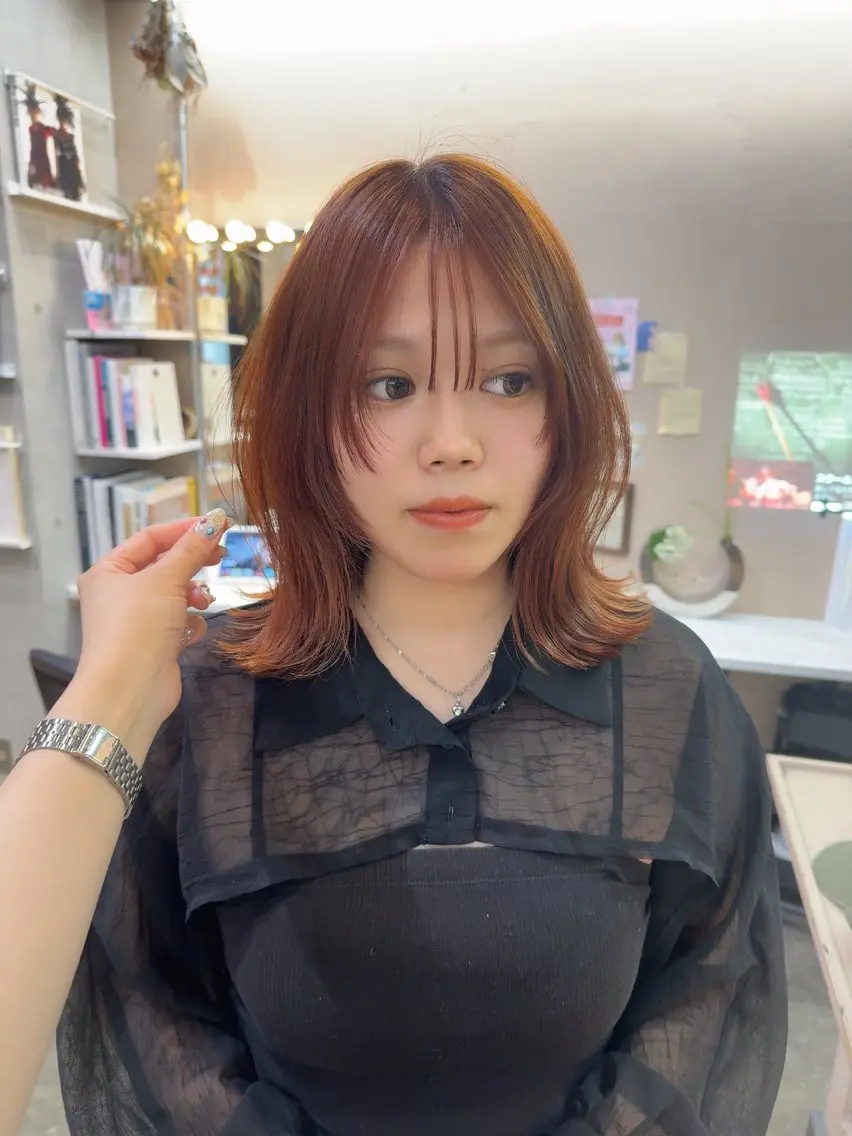 ミディアム カラー カット ヘアカラー MIES amane(アマネ)のヘアスタイル