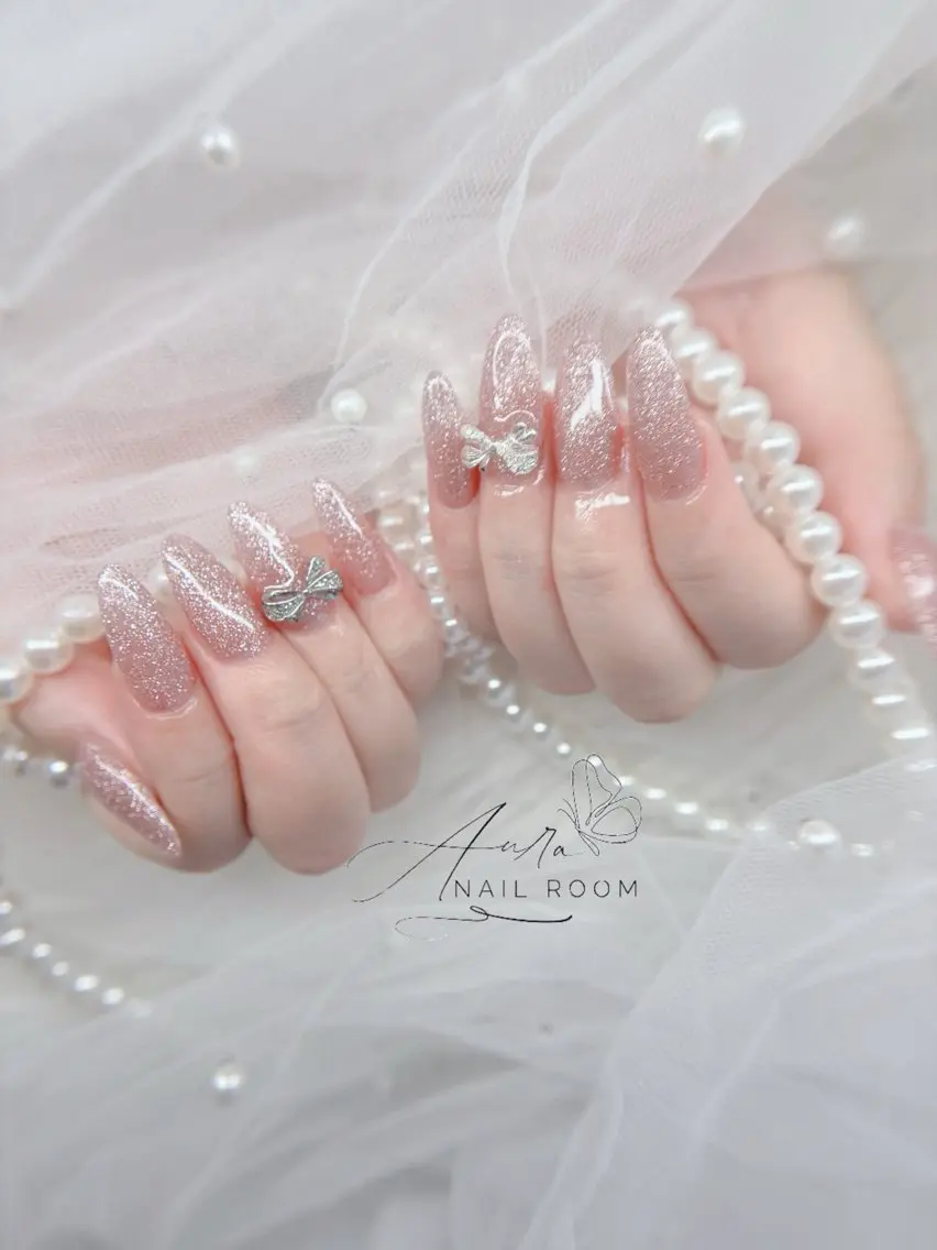 ネイル フラッシュネイル Aura Nail Roomのネイルデザイン
