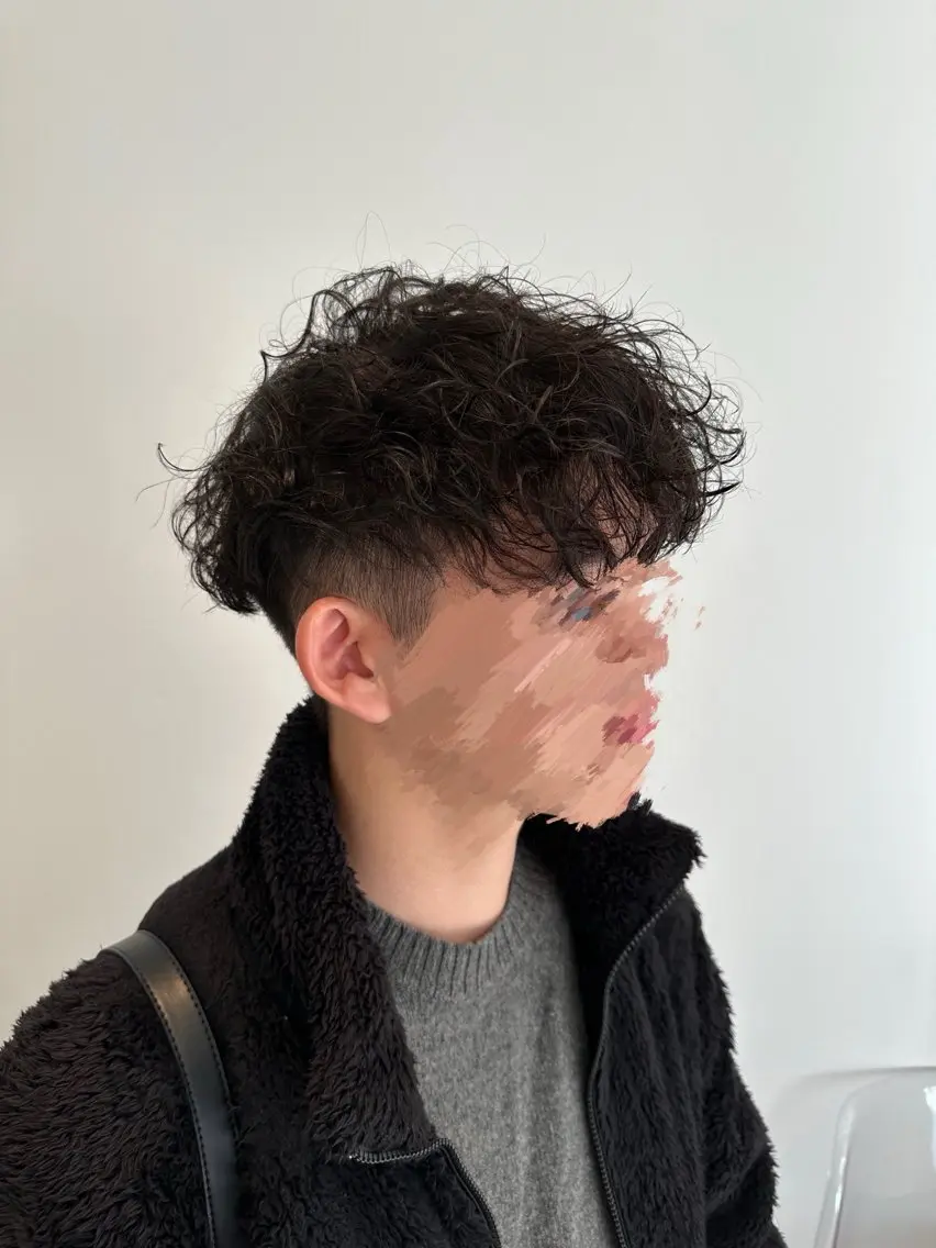 パーマ メンズ 飯塚 竜之介のヘアスタイル