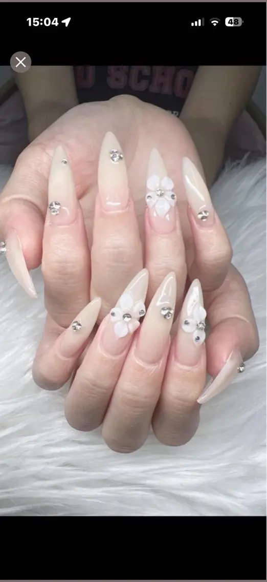 ネイル Lee Nailsのネイルデザイン