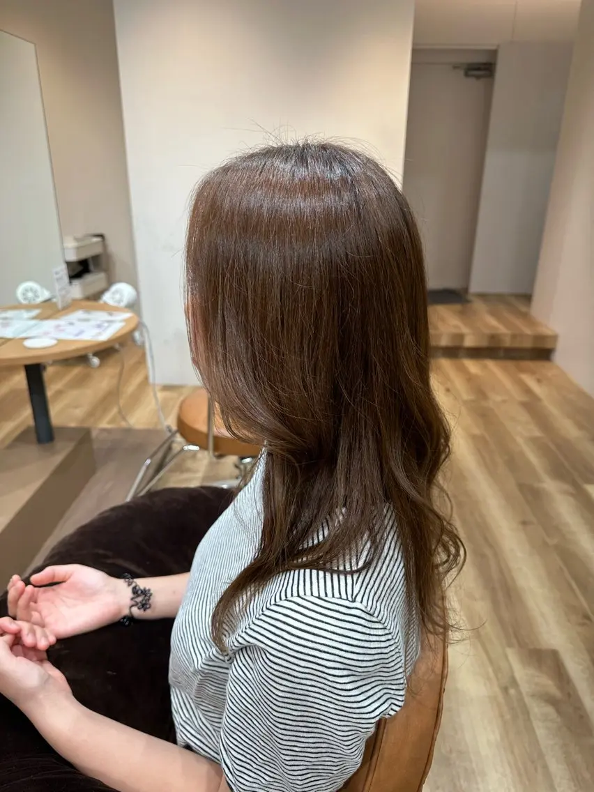 ロング 梅本 夢香のヘアスタイル