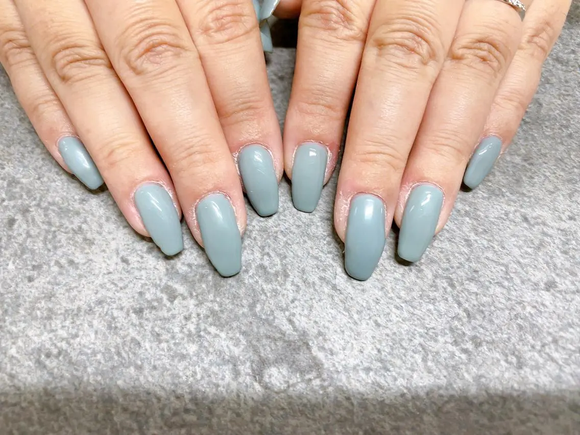 ネイル オーロラネイル ブルー フラワーネイル フットネイル フレンチネイル ハンドネイル mogunail &blowのネイルデザイン